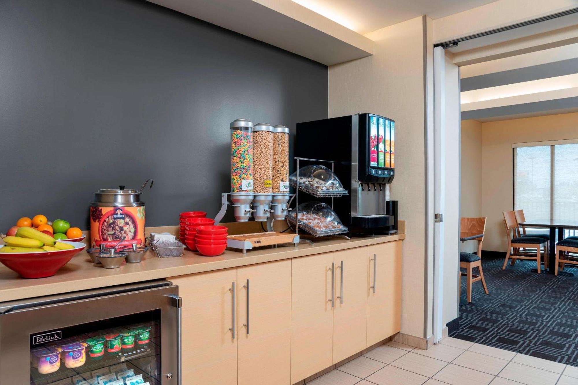 Towneplace Suites Fort Wayne North Dış mekan fotoğraf
