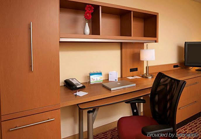 Towneplace Suites Fort Wayne North Dış mekan fotoğraf