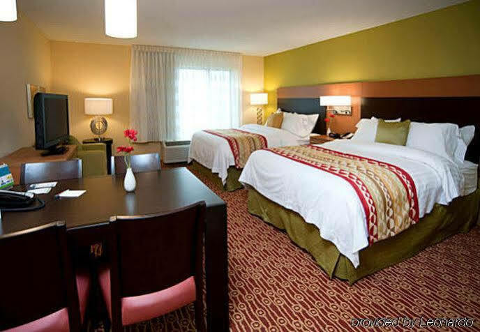 Towneplace Suites Fort Wayne North Dış mekan fotoğraf